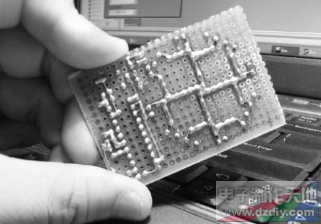 《用单片机制作的厨房定时器》相关图片 用单片机制作的厨房定时器